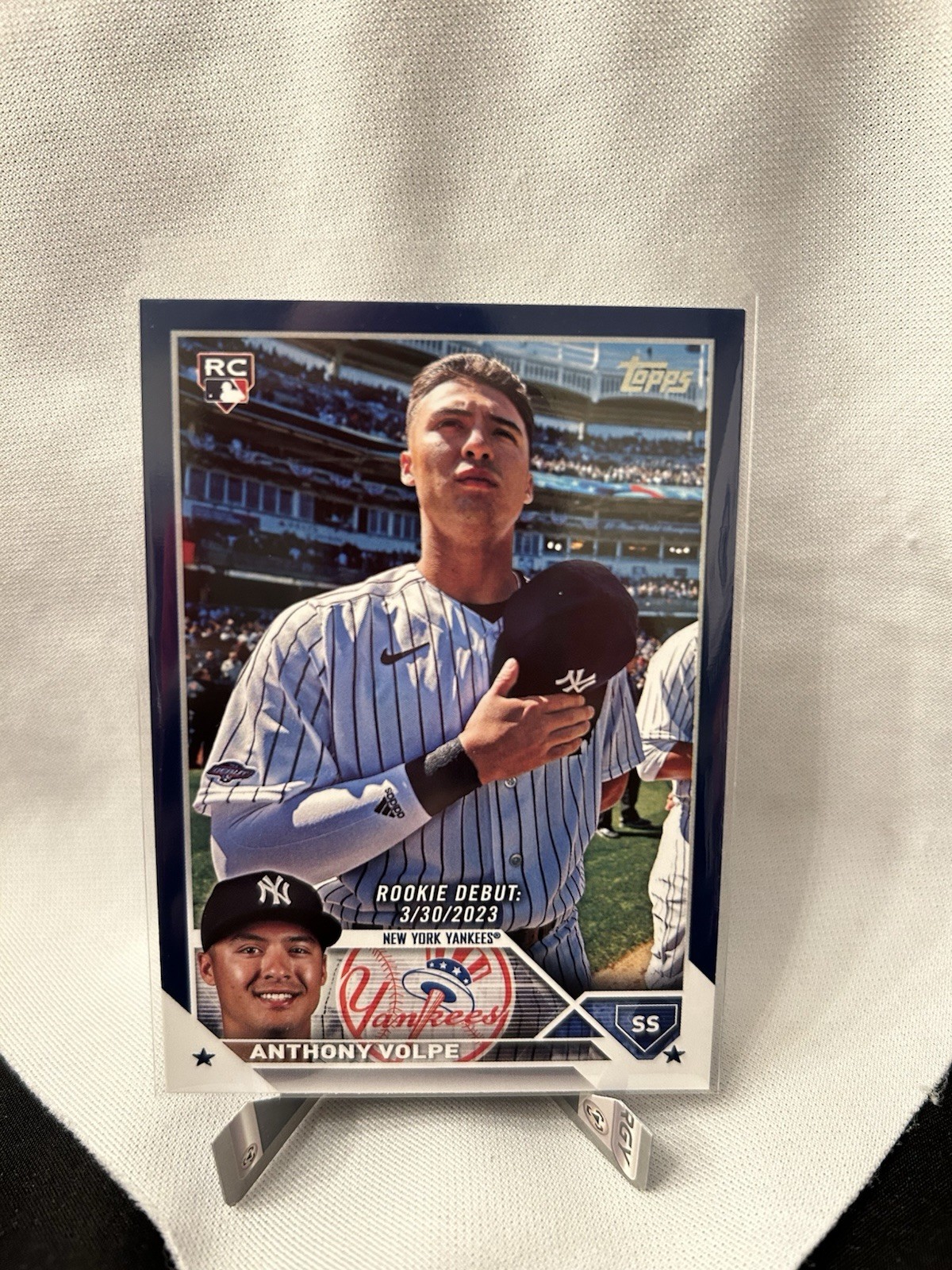 ✨2023 Topps Update Series Royal Blue - Rookie Debut Anthony Volpe #US77 (RC)