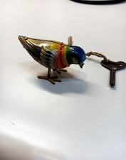 Kohler Vintage Wind Up Tin Toy Bird, no tail, with key