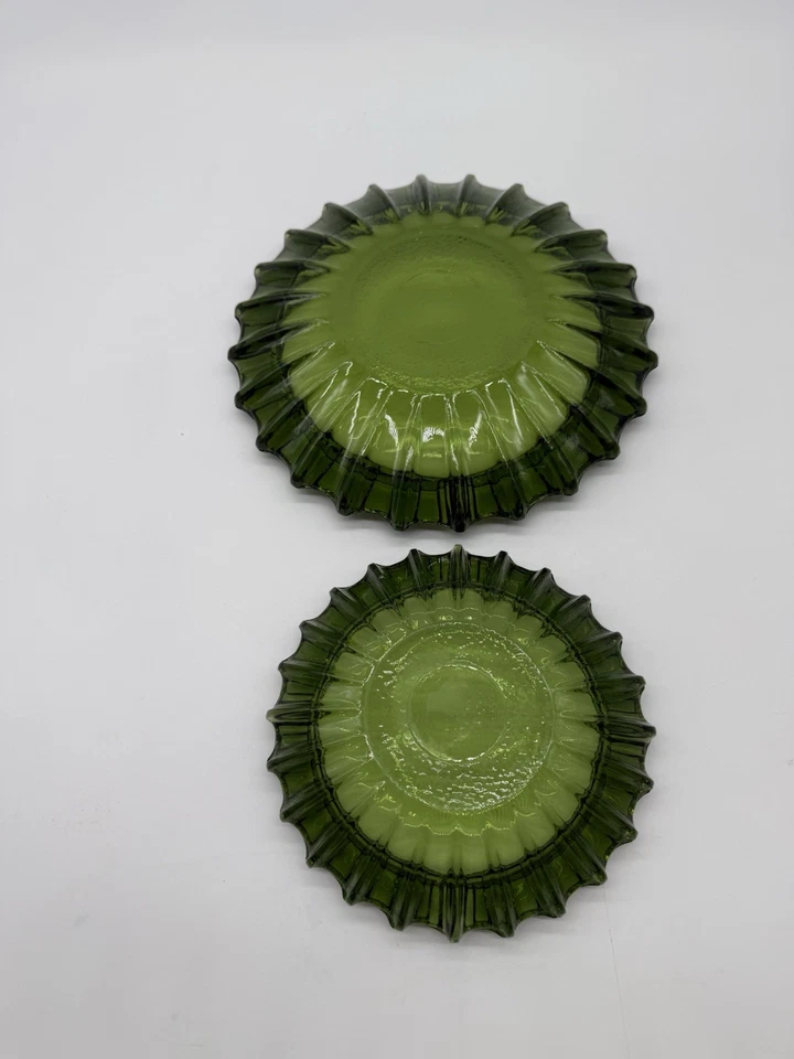 MCM Fostoria Art Glass Large Heavy 10” & 7" Emerald Green Ashtray Dimpled Bottom - Image 2 of 4