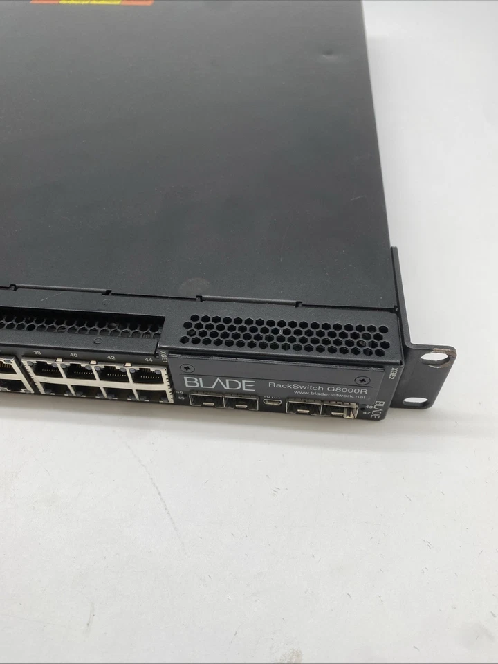 IBM/Blade Network RackSwitch G8000R Management Switch, 46C3403, BAF-00012-01 - Image 3 of 4