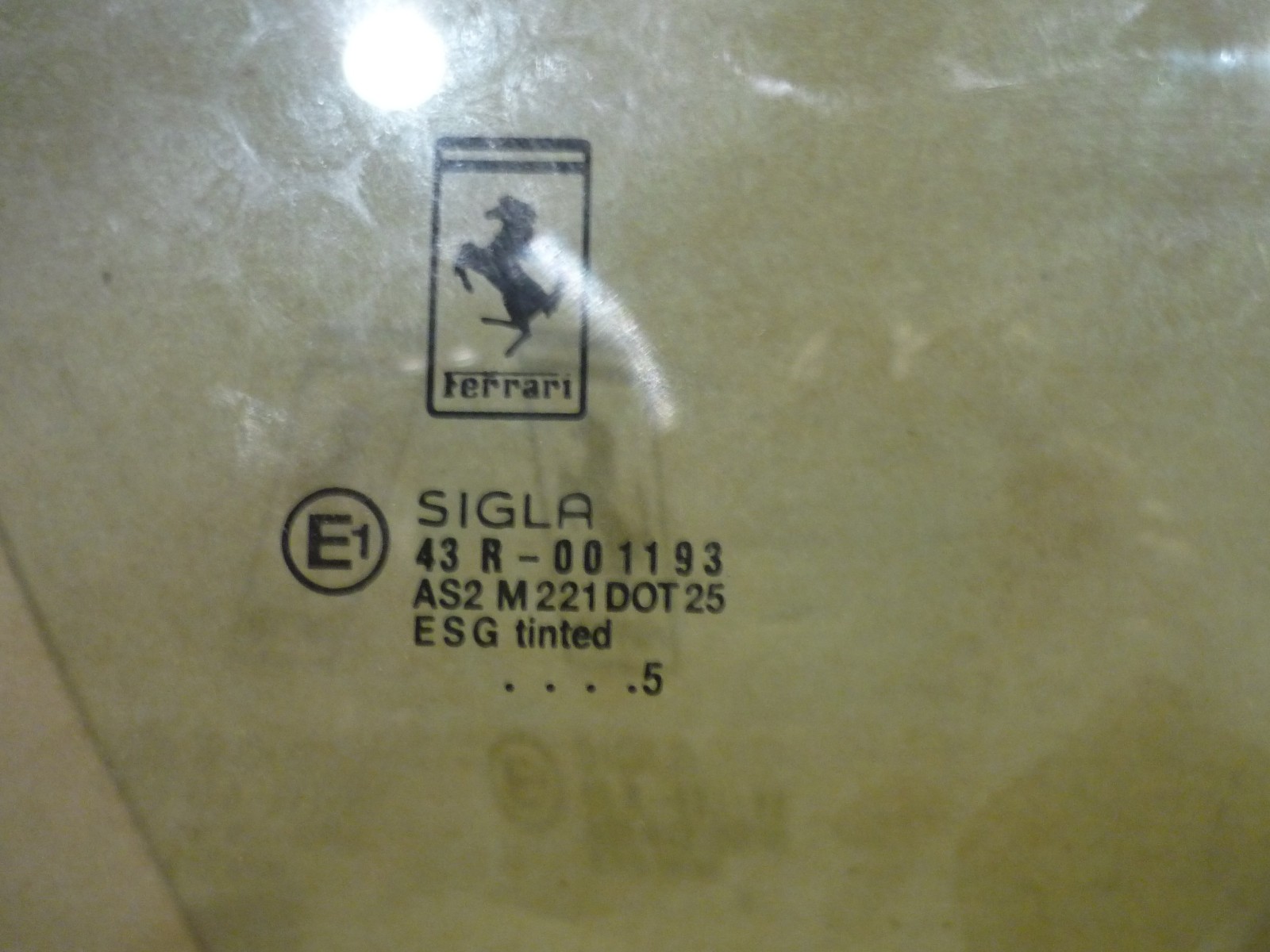 Ferrari 575 SuperAmerica - RH Door Glass (NEW)  - P/N 68543300