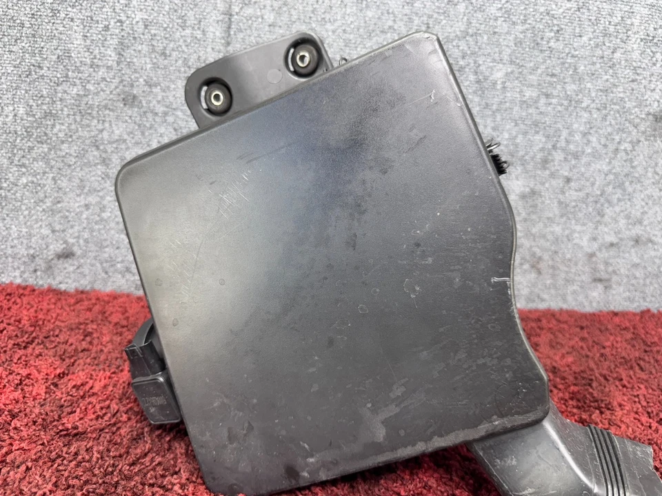 Conjunto de caja de filtro de admisión de aire BMW 2001-2006 E46 E83 OEM 121K Foto 3 de 4