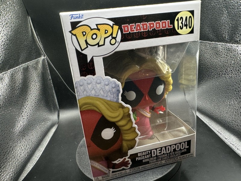Funko pop vinyl Marvel - Deadpool Beauty Pageant #1340