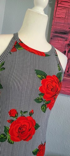 Rue 21 Black & White Striped Dress W/ Red Roses Size M Halter Bodycon - Picture 9 of 11