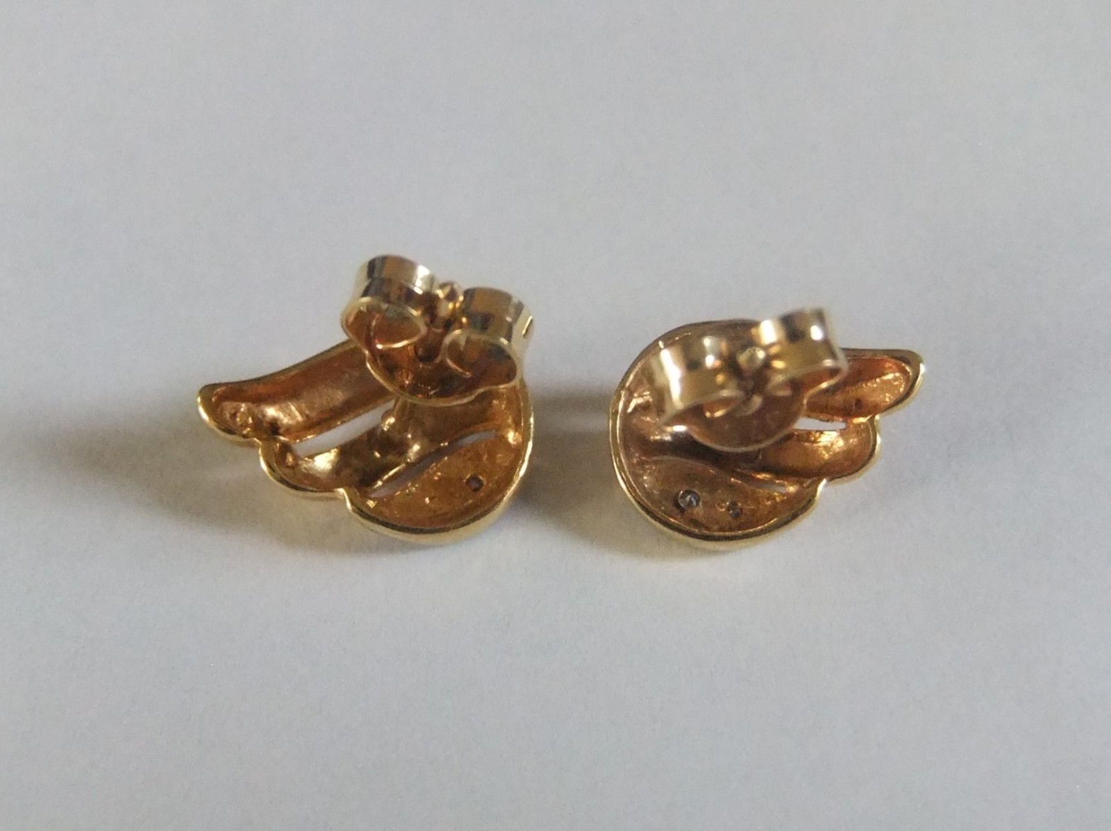 SOLID 9ct. GOLD DIAMOND ANGEL WING EARRINGS - image 5