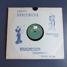 78 RPM shellac. OSVALD HELMUTH. Danish cabaret. Lille Ditte og mig. 1940s