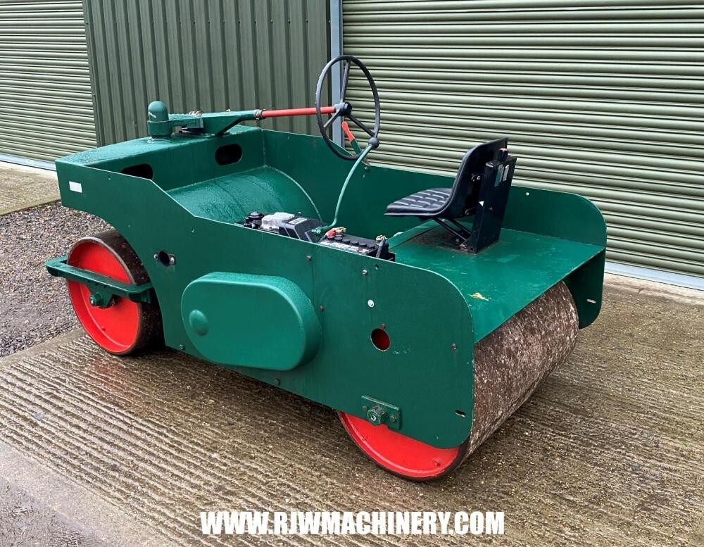 AutoRoller 3AR Cricket roller, electric start petrol engine £5,700 inc