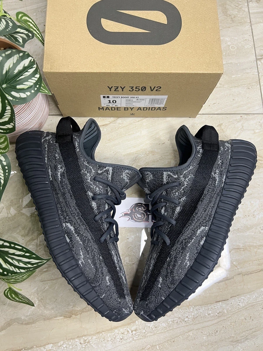 Yeezy size deals 10 for sale