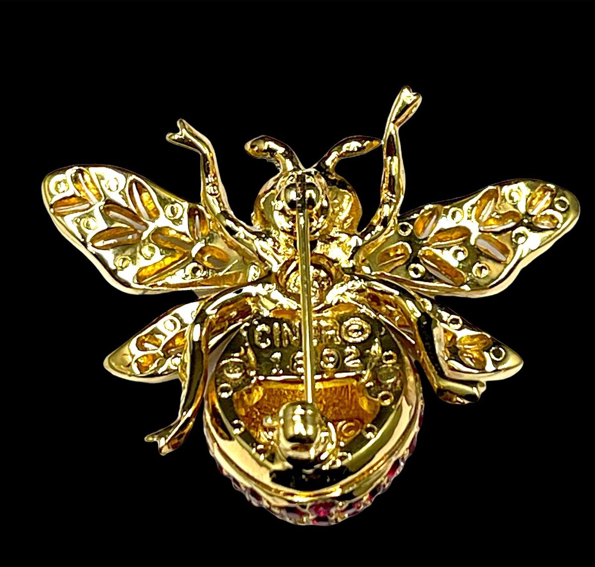 CINER GOLD PLATED CRYSTAL & RUBY RED RHINESTONE 100 CINER GOLD PLATED CRYSTAL & RUBY RED RHINESTONE 100