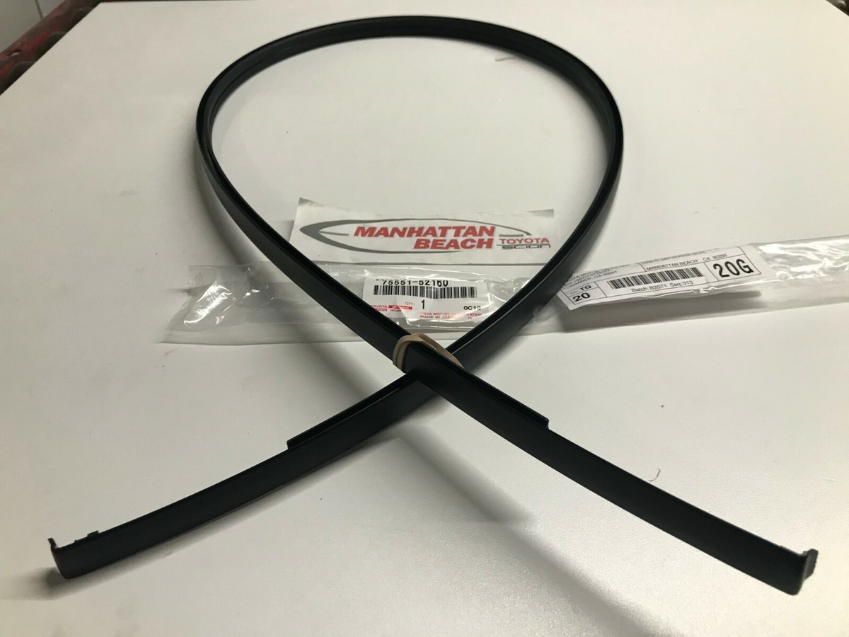 07-14 YARIS SEDAN RIGHT PASSENGER SIDE ROOF DRIP MOLDING 75551