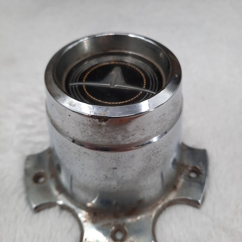 Ford 1973 - 74 Maverick Rally Aluminum Wheel Center Hub Cap (1) OEM - Foto 6 di 8