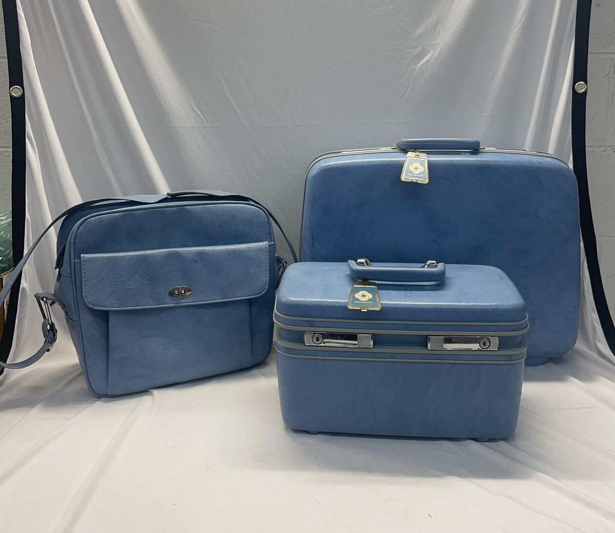 Vintage 3 Piece Light Blue SAMSONITE Saturn Hard Shell Case