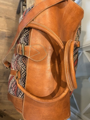 Kilim Travel Bag adventure Leather Boho Weekend Duffel vintage carpet Medium 19" - Picture 4 of 16