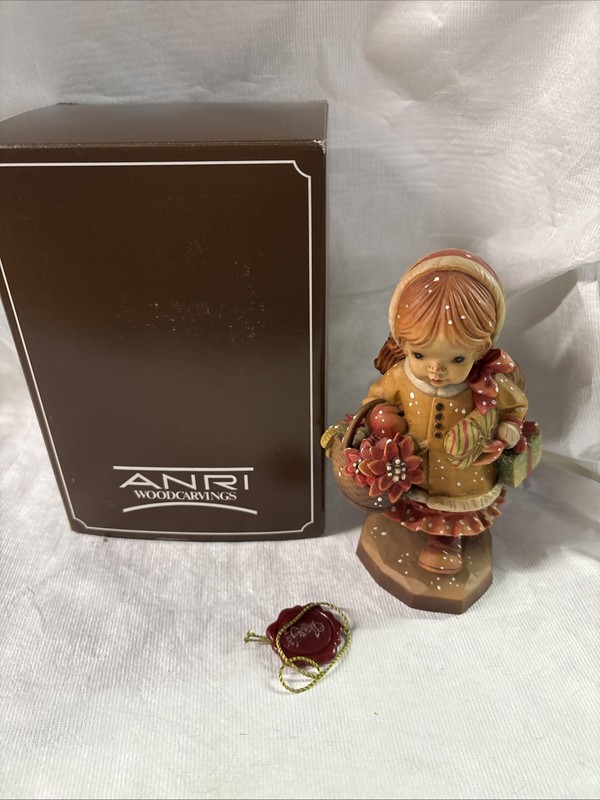 Anri "Yule Tide"  6" Hand Carved Wood FigBy Sarah Kay - Mint in Box 985/2000
