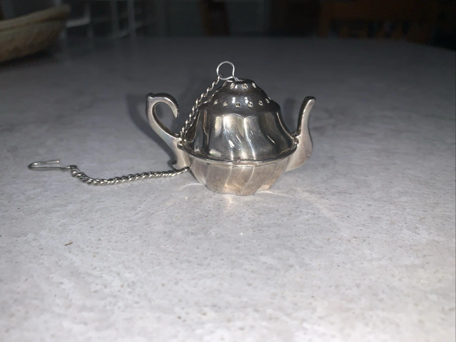 Antique Vintage Loose Tea Infuser, GUIST brand. HTF Excellent Condition