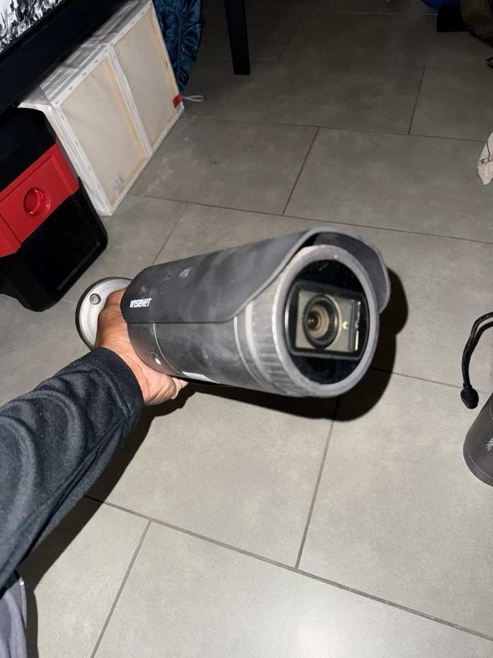 Wisenet Cameras - Image 3 of 4