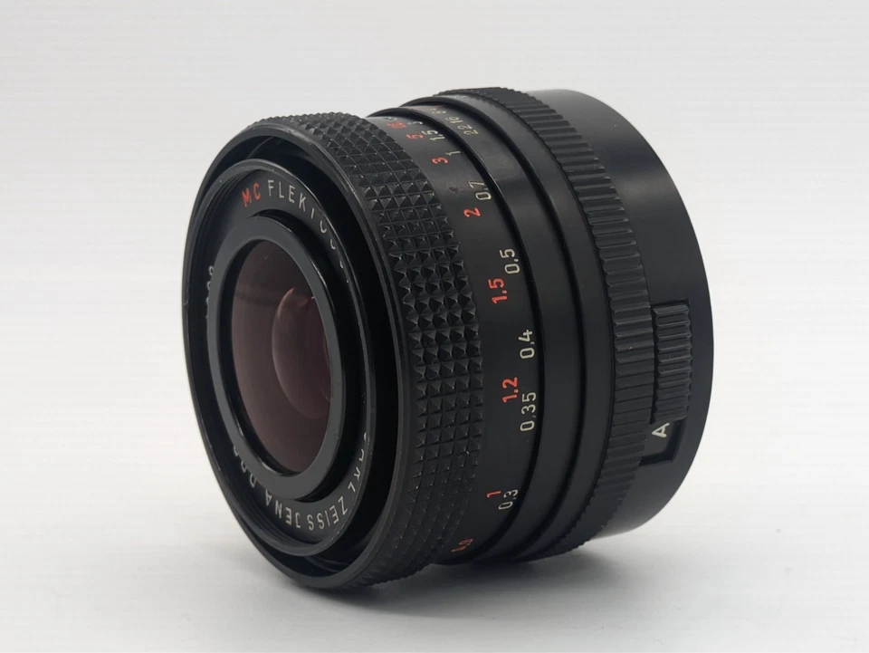 视频*[完好*] Carl Zeiss Flektogon 35 毫米 f/2.4 Jena DDR MC M42 镜头日本 #1 — 第 2/4 张图片