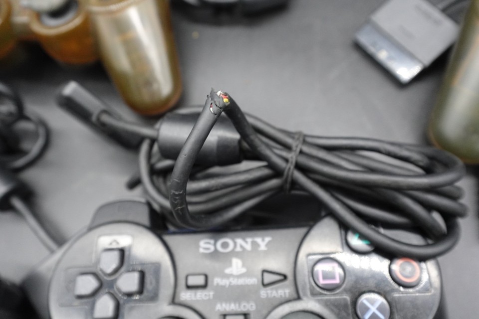 Rarest Ps2 Controller JUNK SONY PlayStation 2 PS2 DualShock 2 Controller OEM SCPH-10010 ...