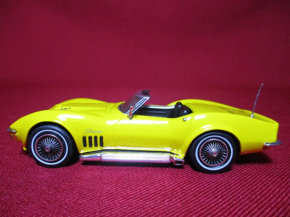 1:43 1969 Chevy Corvette Stingray Convertible Matchbox American Muscle Car - Image 3 of 4
