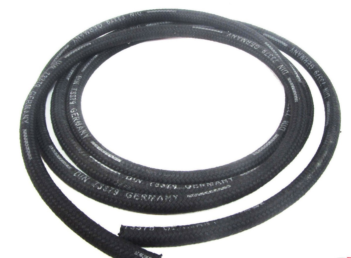 Tuyau Essence 6mm 5m Tressage Textile Polyvalent Tuyau Carburant 6mm - 5m - Tressage Textile - Pour Essence, Diesel, Eau, Gaz, Huile Tuyau Carburant Tressé