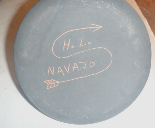 Vintage Navajo Etched Wedding Vase Signed, New Mexico - Picture 6 of 9