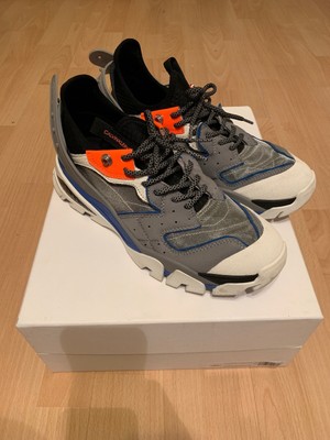 calvin klein 205w39nyc carlos