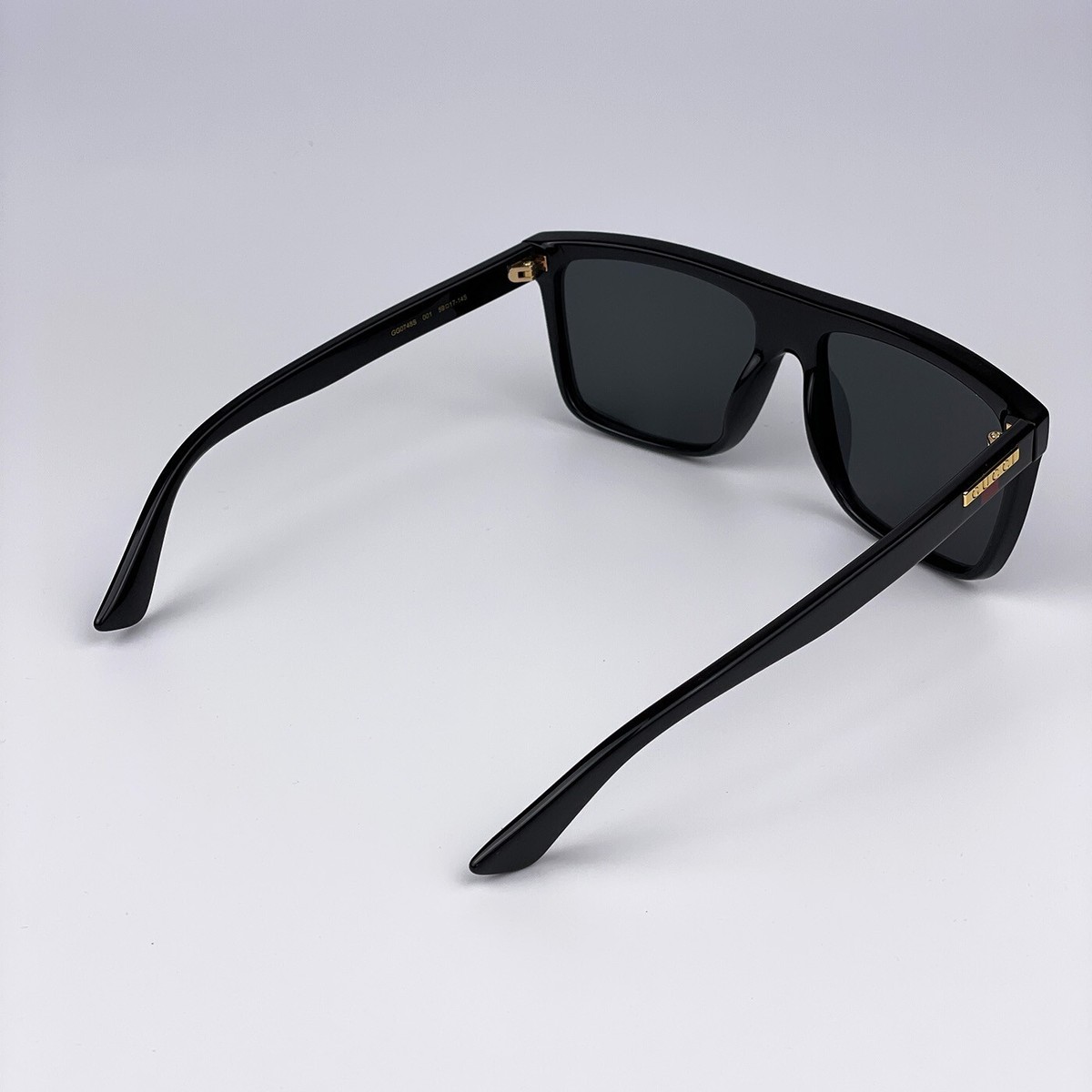 Gucci Women Sunglasses Black Grey Rectangle GG0748S 001 NEW  display picture 3