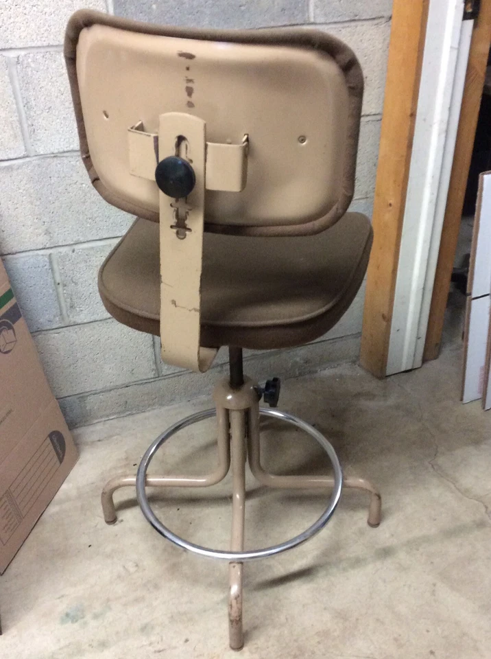 "Taburete industrial vintage de metal/tela con riel de pie ajuste de 20"" a 27"" - muy bueno" Foto 4 de 4