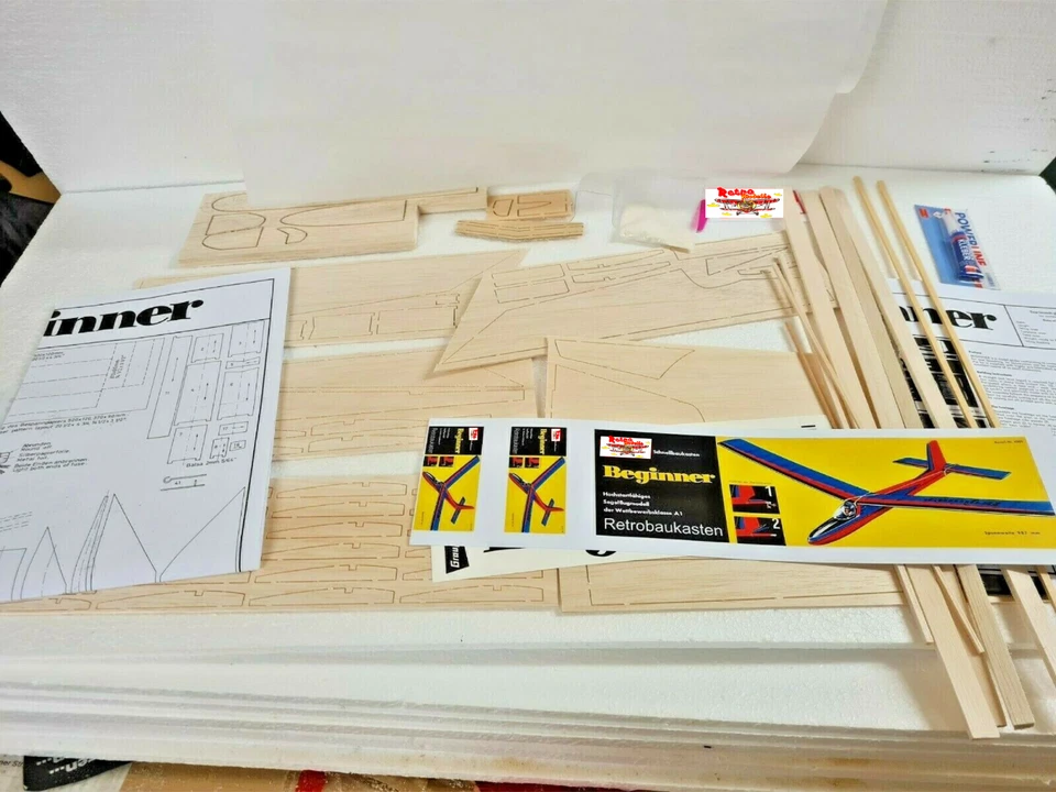 Retrobaukasten Segler Beginner Spannweite 987 mm Schnellbaukasten + Motoraufsatz - Bild 3 von 4