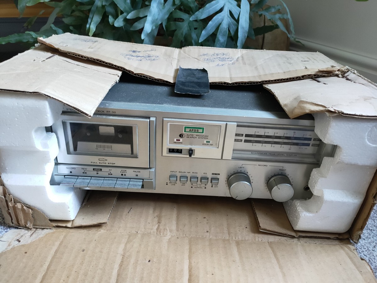 Vintage Sharp RT-30 Stereo Cassette Deck Silver HI-FI MADE IN