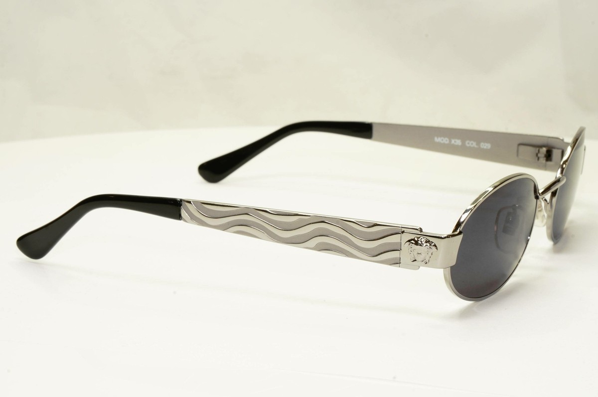 Gianni Versace 1996 Vintage Silver Medusa Oval Metal Sunglasses