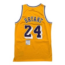 Kobe Bryant Rookie Card and Memorabilia Guide 48