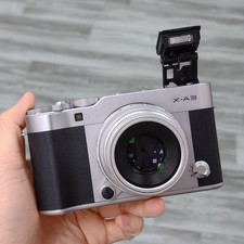 Imagen de Fujifilm Fuji X-A3 24.2 MP Mirrorless Digital Camera w/35mm f1.6 Lens English