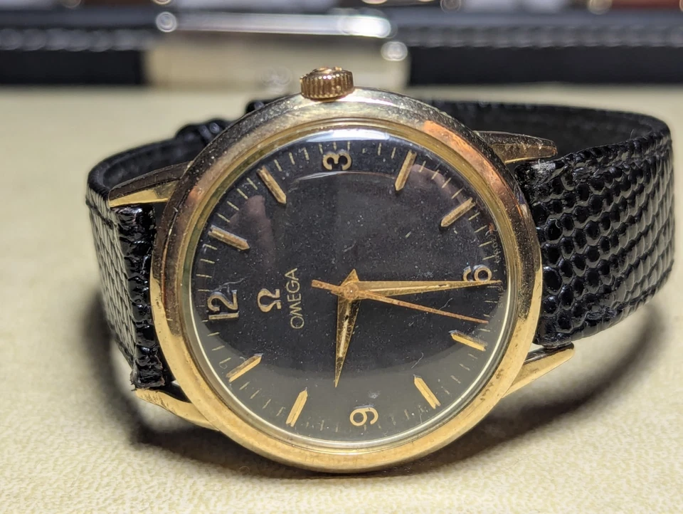 De colección Años 60 OMEGA RARO Esfera Negra 10kgf Cal 550 Automático REVISADO Funciona Bien Foto 4 de 4