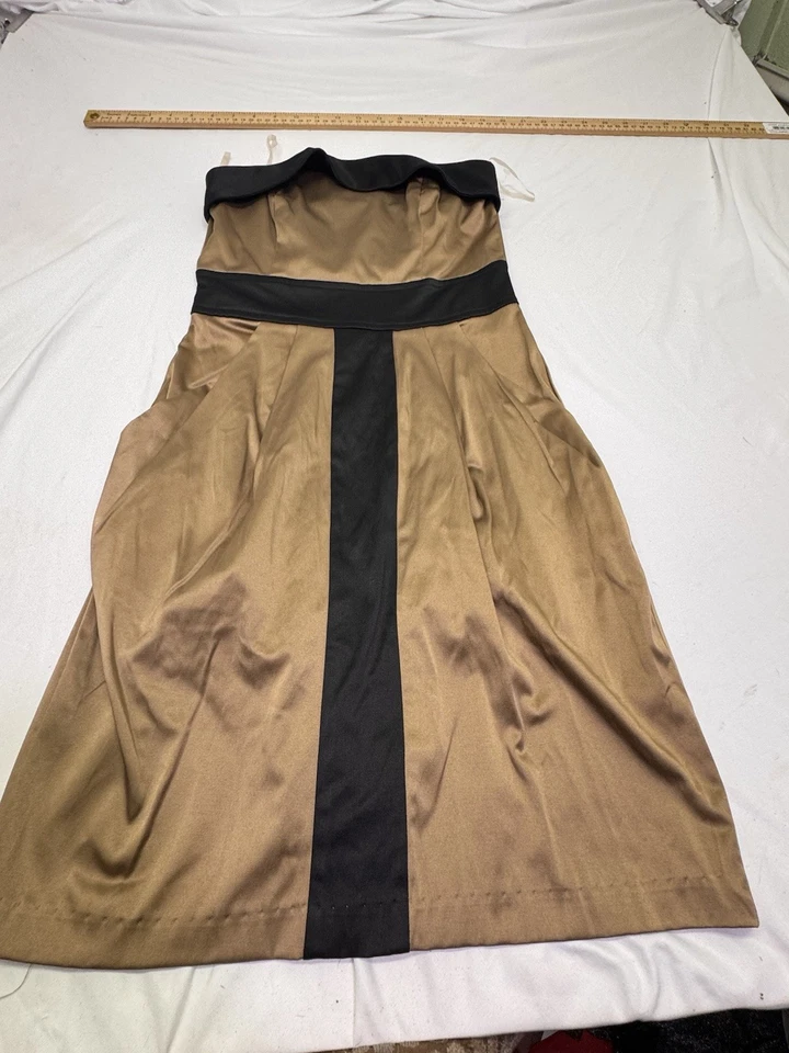 Vestido Y2K Teeze Me Baile de graduación HOCO Talla 3 Formal Sin tirantes Babydoll Dorado Negro Forma Fi Foto 2 de 4