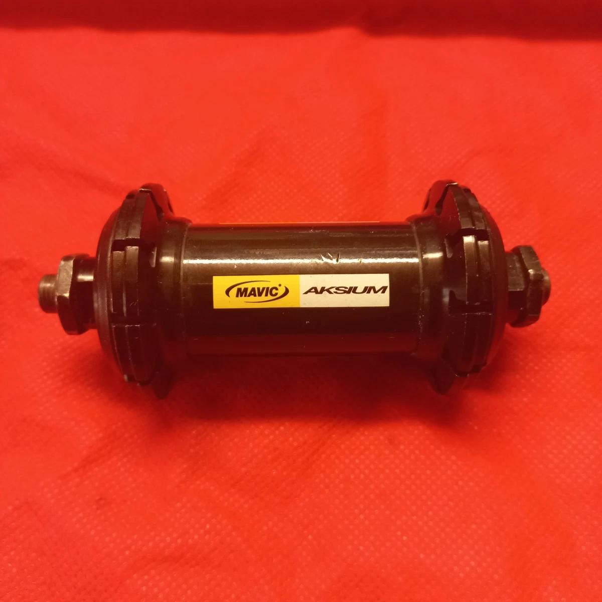 HUB DELANTERO MAVIC AKSIUM 20 HOLS