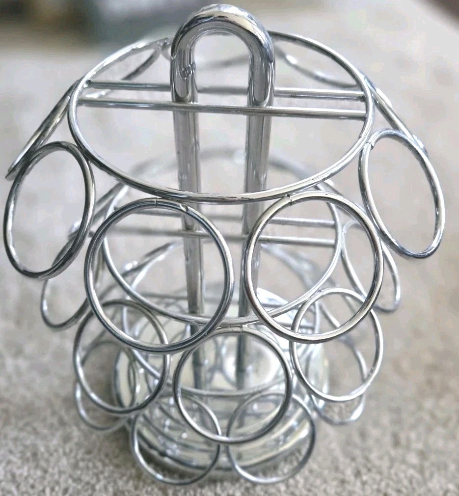 Vintage Keurig K-Cup Carousel Coffee Pod Holder Chrome 27 Count Rotating Stand