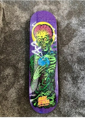 Santa Cruz x Mars Attacks Blind Bag Variant Skateboard Deck 8.25'' Purple