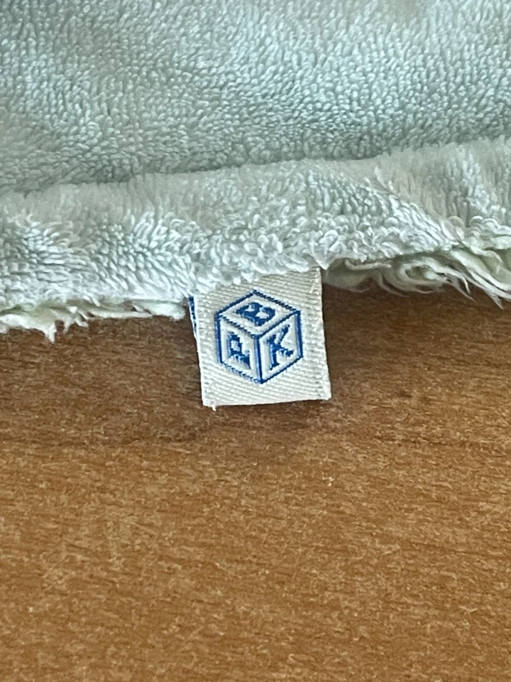 Manta de seguridad Pottery Barn Kids Green Frog Lovey PBK Sherpa Foto 2 de 4