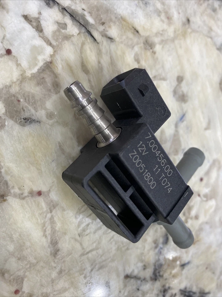 Rolls-Royce Phantom válvula de retorno de combustível interruptor de desligamento - Imagem 4 de 4