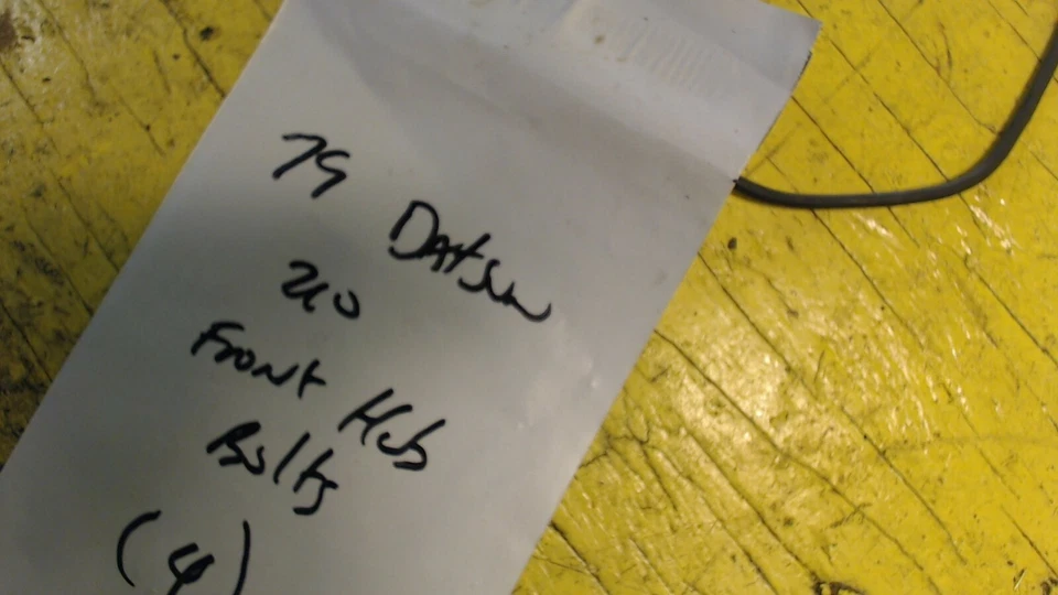 (4) 77-81 Datsun 210 310 Juego de pernos de buje de rueda delantera para rotor de freno genuino OEM Foto 2 de 2