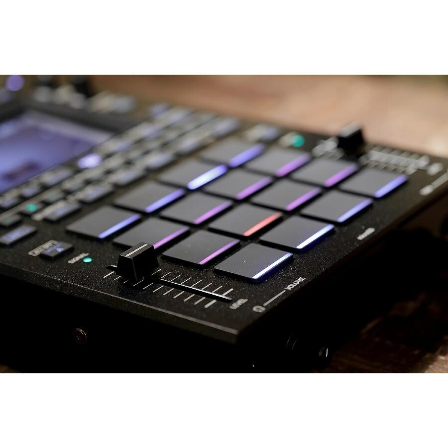 KORG KAOSS Replay Dynamic Effect / Sampler All-in-One DJ