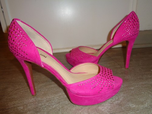 GIANNI BINI PINK SUEDE OPEN TOE HEELS SIZE: 9.5 M - Picture 3 of 8