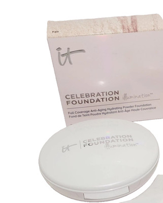 IT COSMETICS CELEBERATION FOUNDATION ILLUMINATION FAIR 0.30 BOXED
