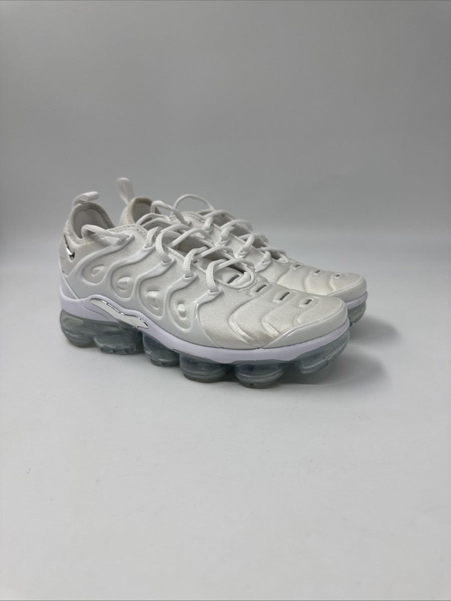 Nike Air Vapormax Plus White-Metallic Silver 