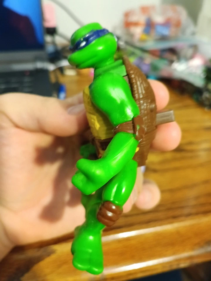 Figura de acción Donatello McDonald's 2007 #6 Teenage Mutant Ninja Turtles juguete giratorio Foto 2 de 4