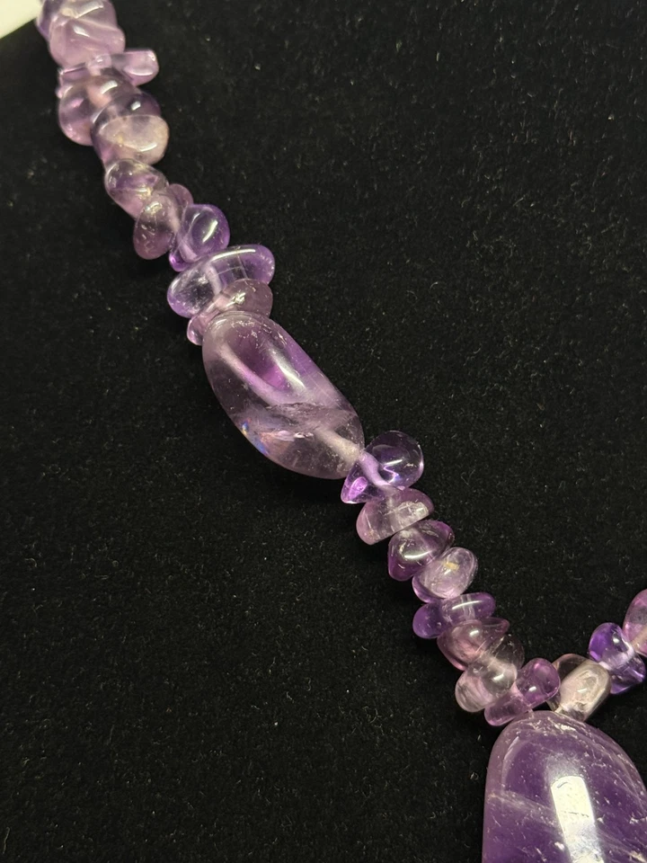 Collar de amatista natural con colgante grande Foto 2 de 4