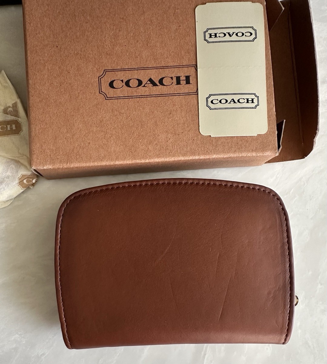 NWT COACH VINTAGE TAN ZIP-AROUND COMPACT CLUTCH 7242 ORIGINAL BOX