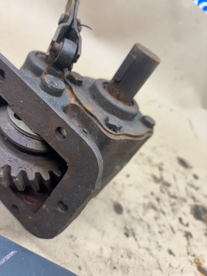 CHEVY JEEP DODGE? Toma de fuerza toma de fuerza transmisión manual dana spicer hnl7 14 toma de fuerza Foto 3 de 4