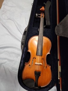 Franz hoffmann CONCERT バイオリン 4/4 ハードケース付 Franz Hoffmann Concert Violin Outfit In 4/4 - 1/8 Sizes - Shar Music